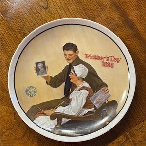 Norman Rockwell MY MOTHER Mother’s Day 1988 collectible plate Edwin M Knowles